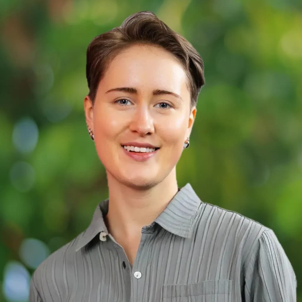 Ella Karlsson - Medgrundare - VD